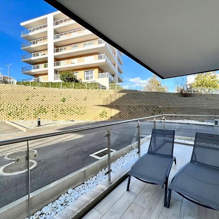 Praia Da Rocha Twins 2 With Pool By Homing Portimão Exterior photo